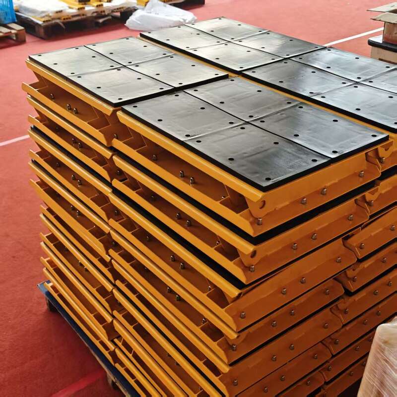 Welding Fabricated Foldable Portable Vehicle Barricades Barrier Aluminum Profiles For Traffic Management