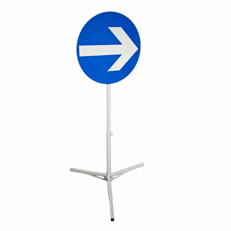 3M Reflective Film Height Adjustable 8-Direction Adjustable Reflective Traffic Sign Arrow Board for Road Guidance