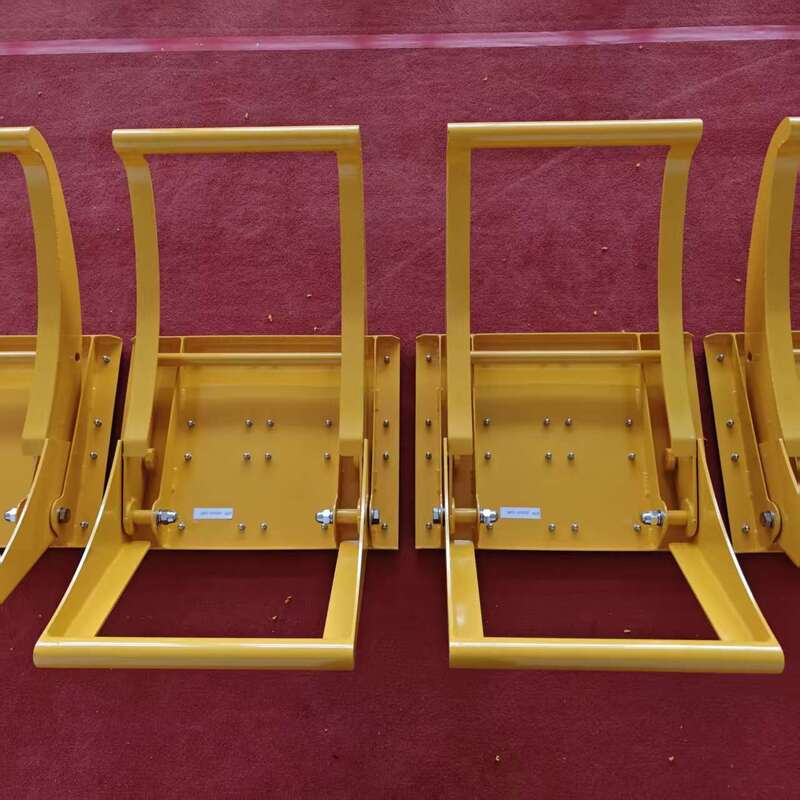 13.4kg Lightweight Foldable Portable Vehicle Barricades with Anti-Slip Rubber Pads for Traffic Management