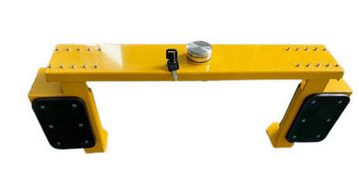 Traffic Yellow Anti Sliding 5KG Wheel Clamp for Secure Parking and Theft Prevention